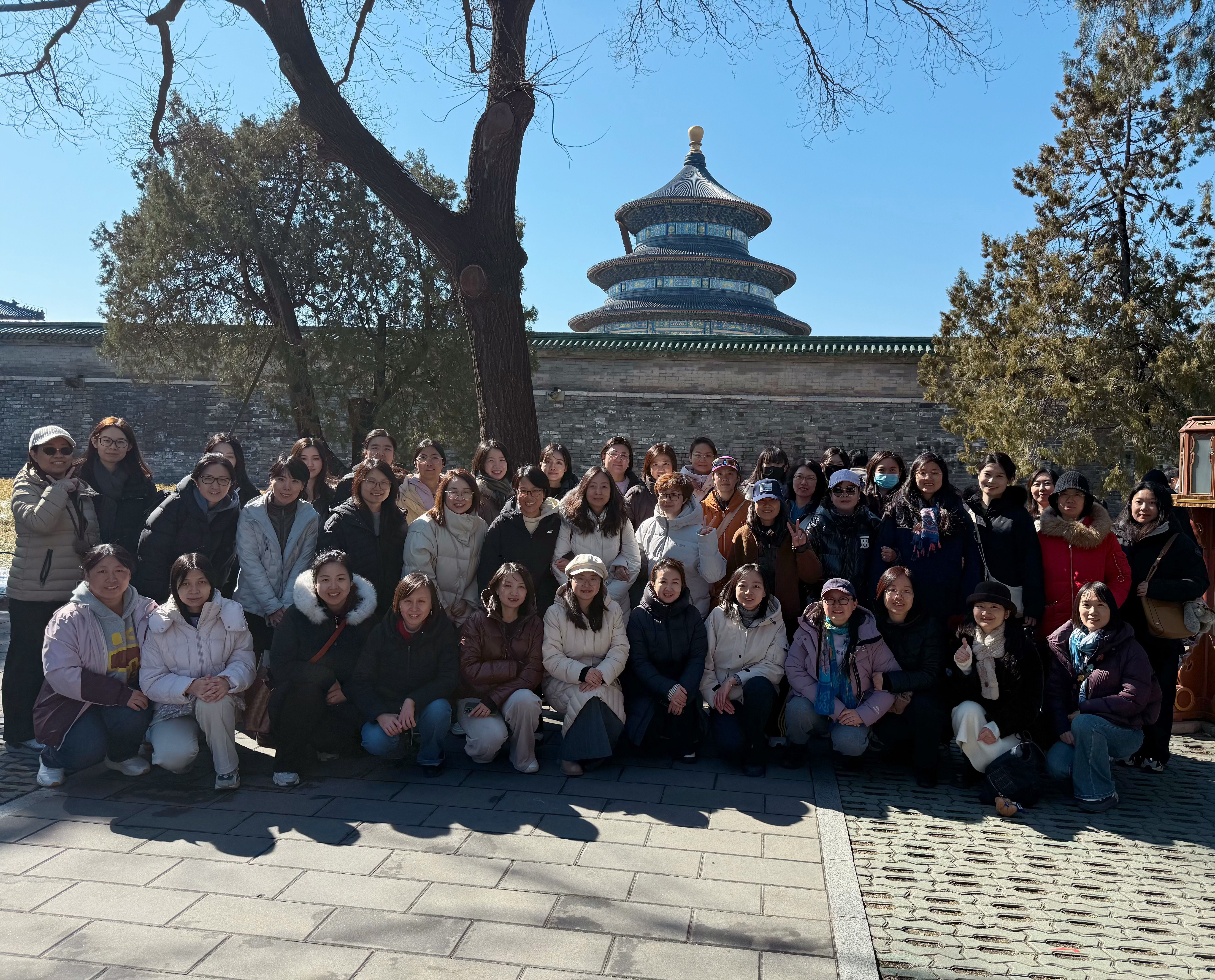 春风暖巾帼 奋进绽芳华——海经公司工会开展妇女节女职工系列活动